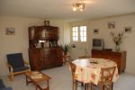 Séjour Cuisine Meublé CleVacances à Concèze Pompadour
