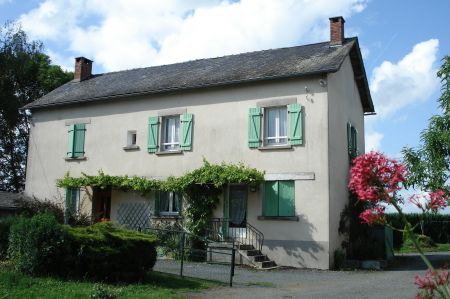 Le Gîte est classée ' gîte 3 épis' par l'association des Gîtes de France de la Corrèze.